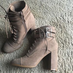 Steve Madden Madden Girl Klaim Tan Boots Booties